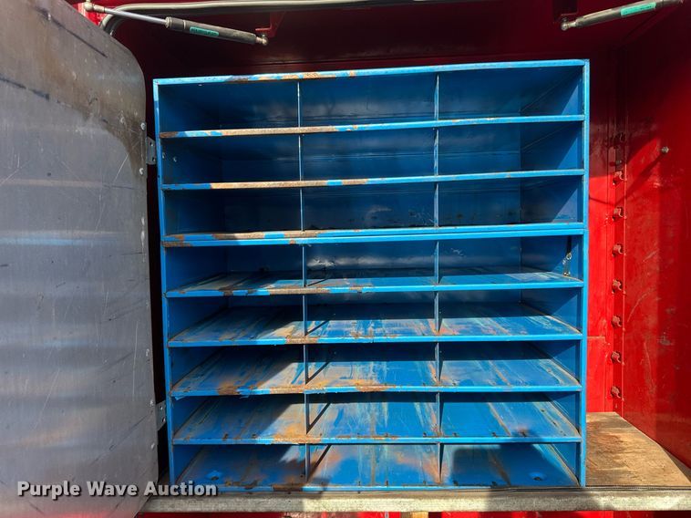 image for item EB2480 2000 Kenworth  T300 utility / service truck