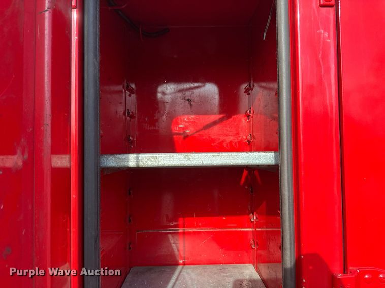 image for item EB2480 2000 Kenworth  T300 utility / service truck