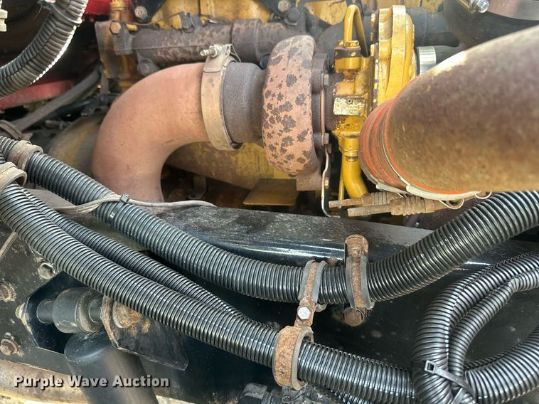 image for item EB2480 2000 Kenworth  T300 utility / service truck