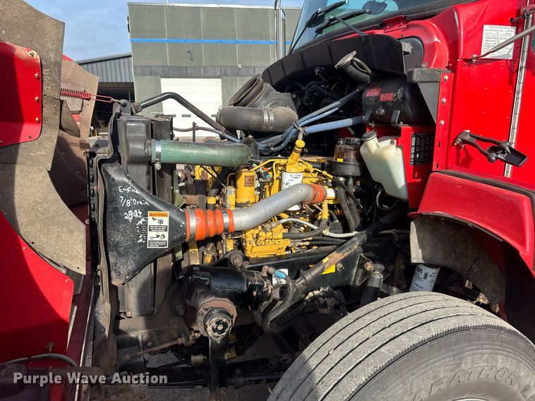 image for item EB2480 2000 Kenworth  T300 utility / service truck