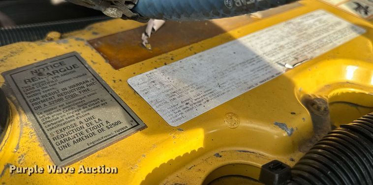 image for item EB2480 2000 Kenworth  T300 utility / service truck