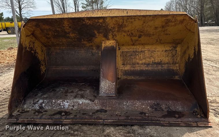 image for item EB2482 Dymax  wheel loader rollout bucket