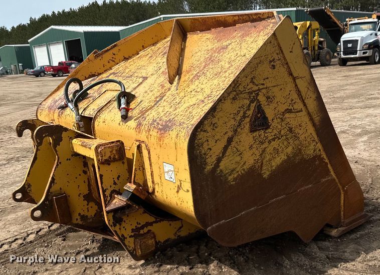 image for item EB2482 Dymax  wheel loader rollout bucket