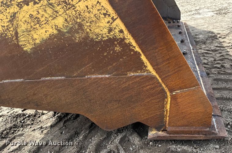 image for item EB2482 Dymax  wheel loader rollout bucket