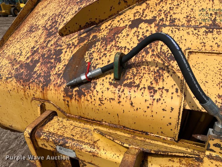 image for item EB2482 Dymax  wheel loader rollout bucket