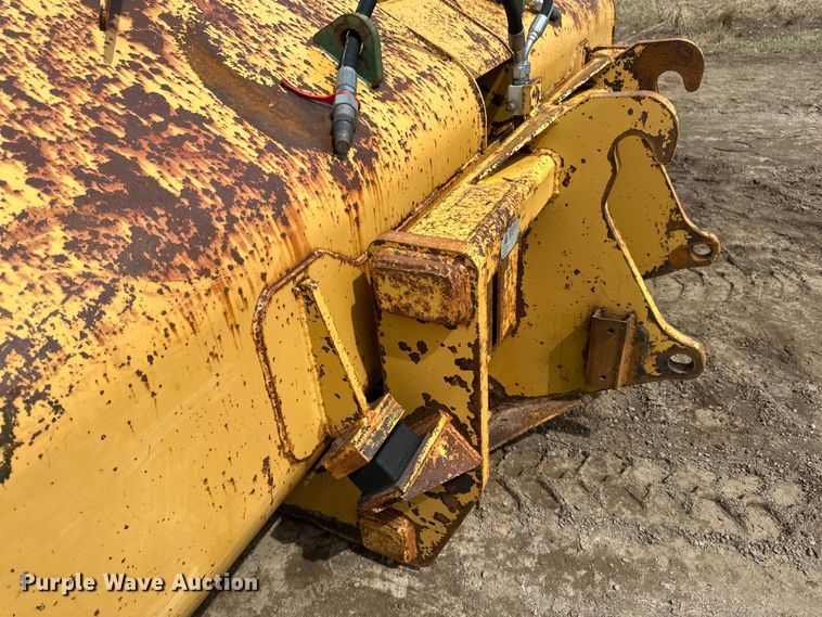 image for item EB2482 Dymax  wheel loader rollout bucket