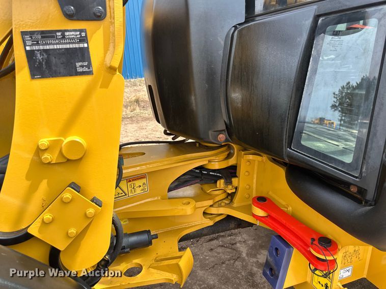 image for item EB2483 2021 Caterpillar 906M wheel loader