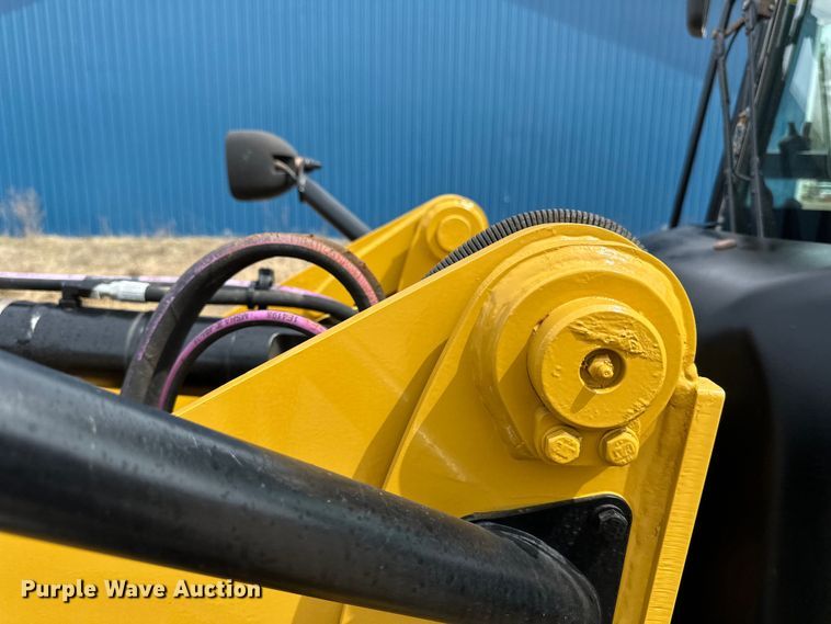 image for item EB2483 2021 Caterpillar 906M wheel loader