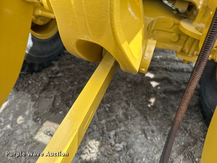 image for item EB2483 2021 Caterpillar 906M wheel loader