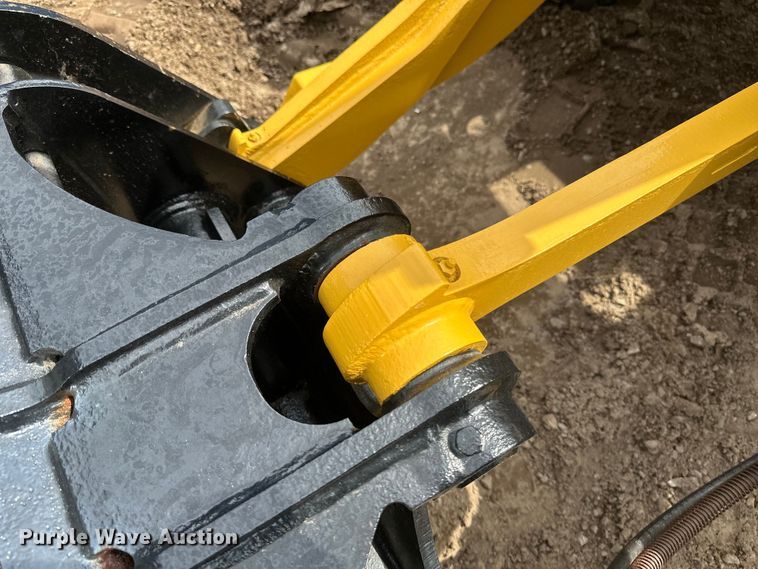 image for item EB2483 2021 Caterpillar 906M wheel loader