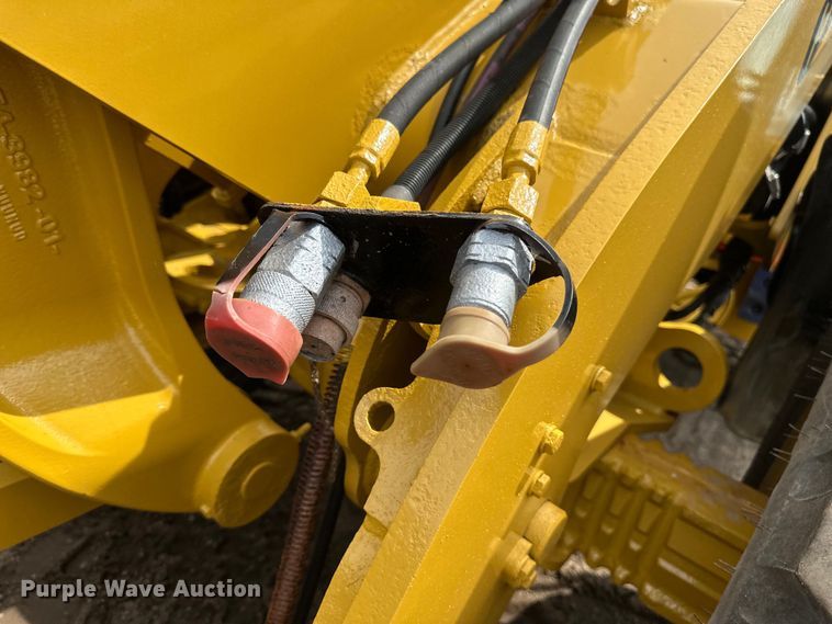 image for item EB2483 2021 Caterpillar 906M wheel loader