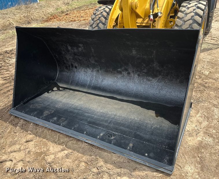 image for item EB2483 2021 Caterpillar 906M wheel loader