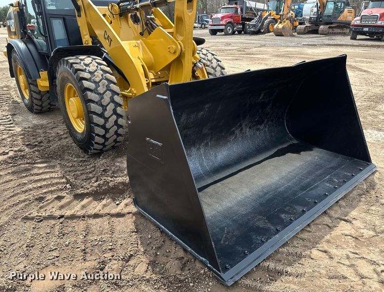 image for item EB2483 2021 Caterpillar 906M wheel loader