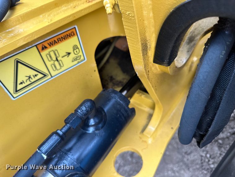 image for item EB2483 2021 Caterpillar 906M wheel loader