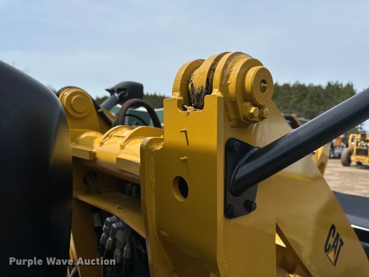 image for item EB2483 2021 Caterpillar 906M wheel loader