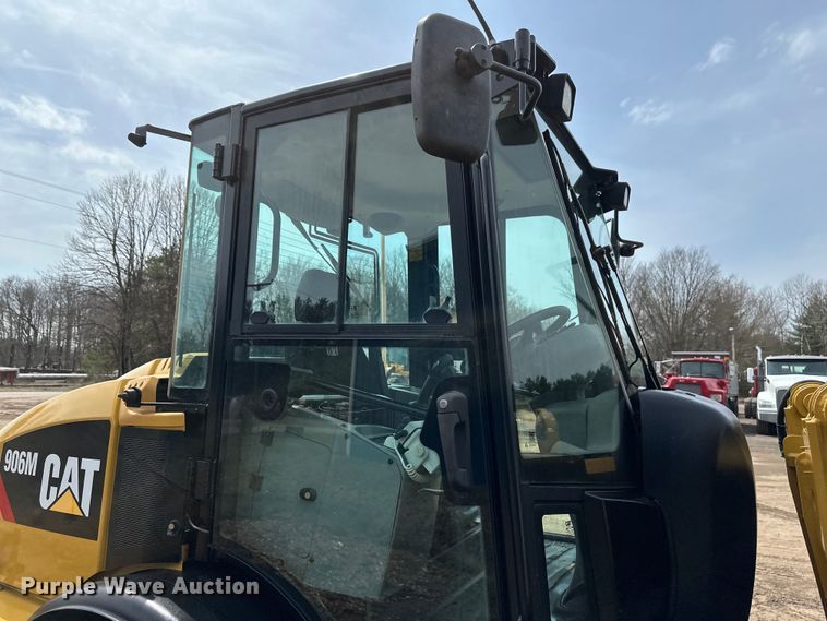 image for item EB2483 2021 Caterpillar 906M wheel loader