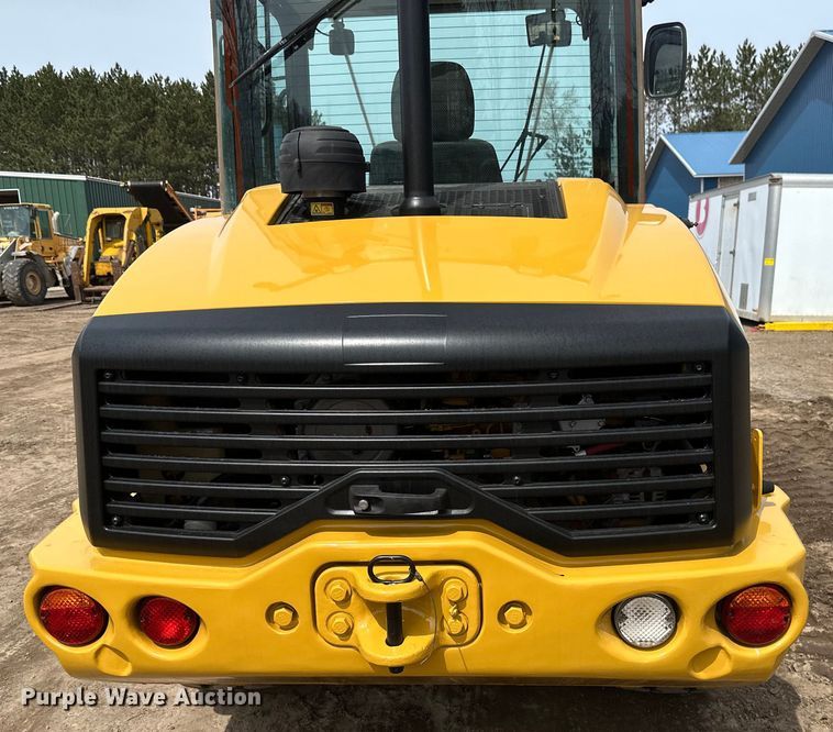 image for item EB2483 2021 Caterpillar 906M wheel loader