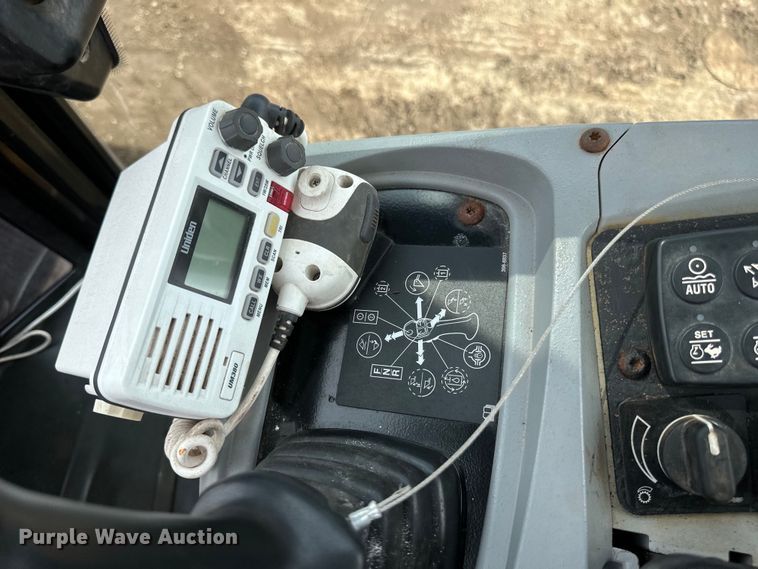 image for item EB2483 2021 Caterpillar 906M wheel loader