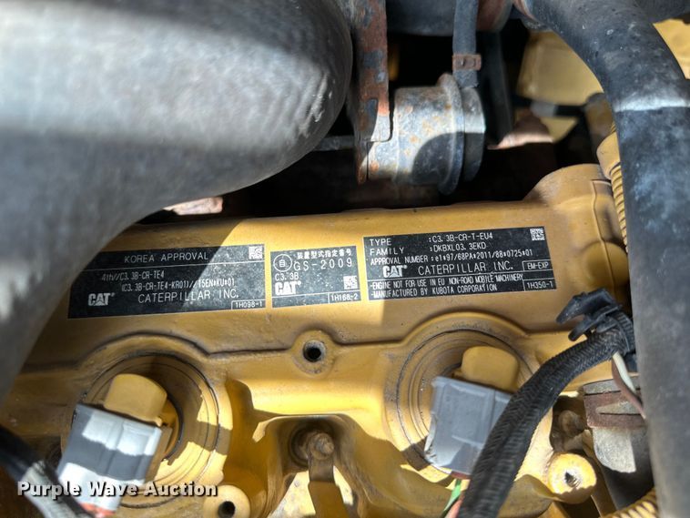 image for item EB2483 2021 Caterpillar 906M wheel loader