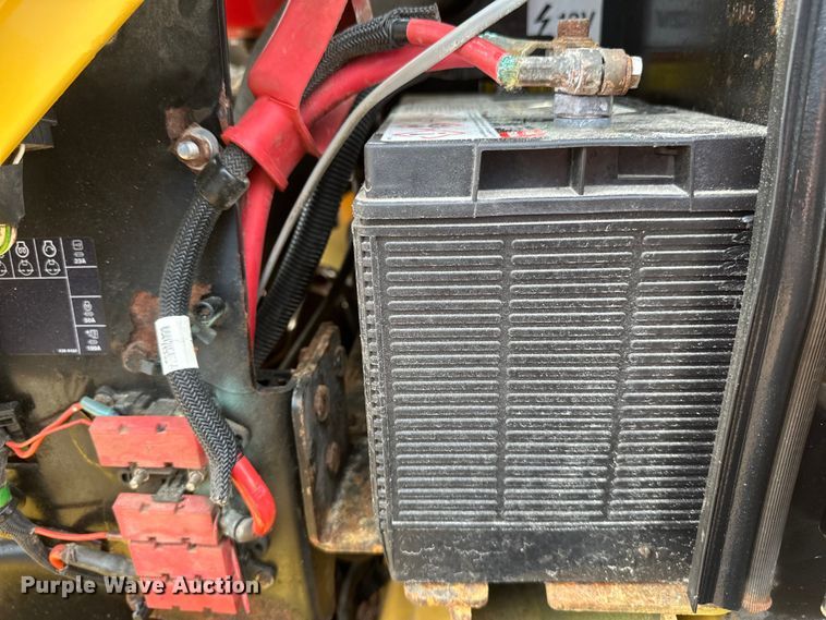 image for item EB2483 2021 Caterpillar 906M wheel loader