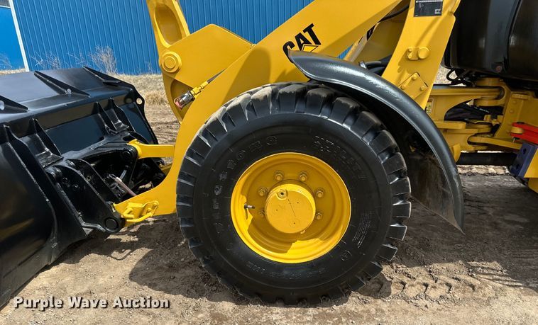 image for item EB2483 2021 Caterpillar 906M wheel loader