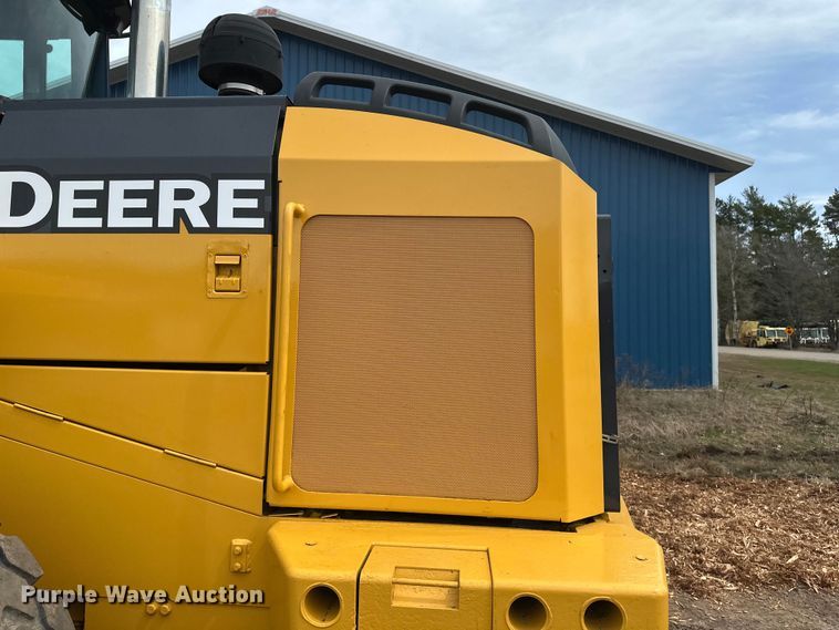image for item EB2484 2004 John Deere 624J wheel loader
