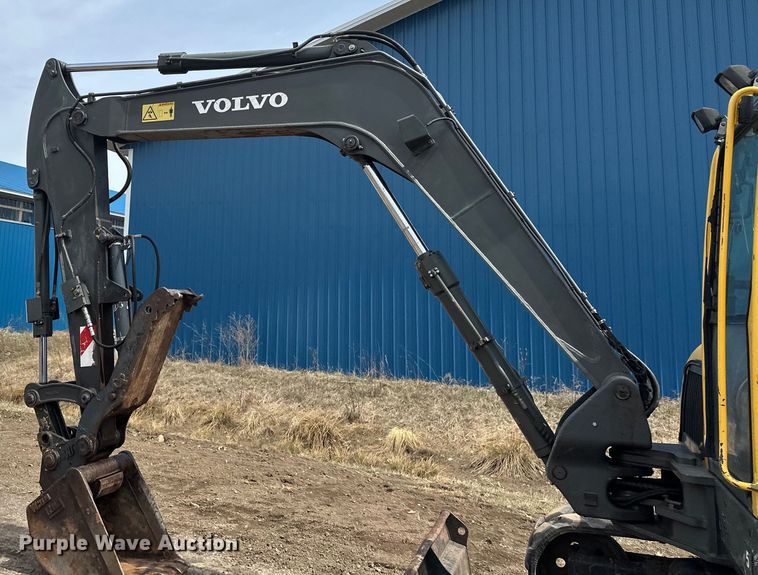 image for item EB2485 2008 Volvo  ECR88 mini excavator