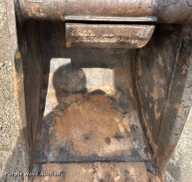 image for item EB2485 2008 Volvo  ECR88 mini excavator