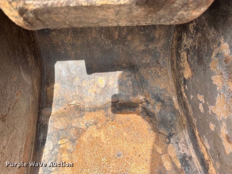 image for item EB2485 2008 Volvo  ECR88 mini excavator