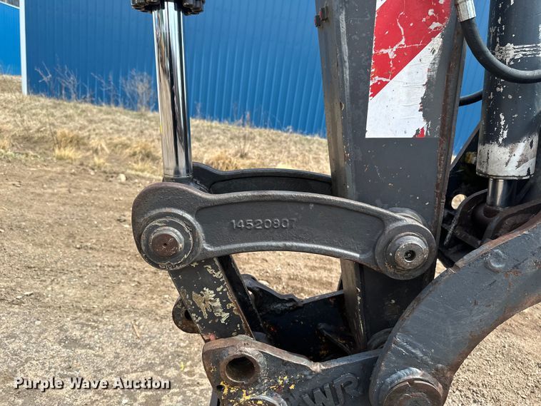 image for item EB2485 2008 Volvo  ECR88 mini excavator