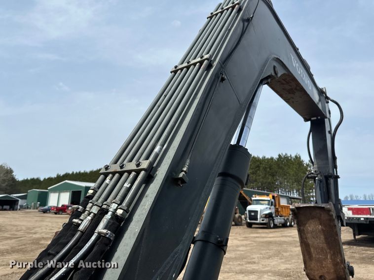 image for item EB2485 2008 Volvo  ECR88 mini excavator