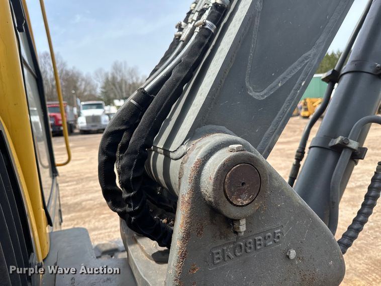 image for item EB2485 2008 Volvo  ECR88 mini excavator