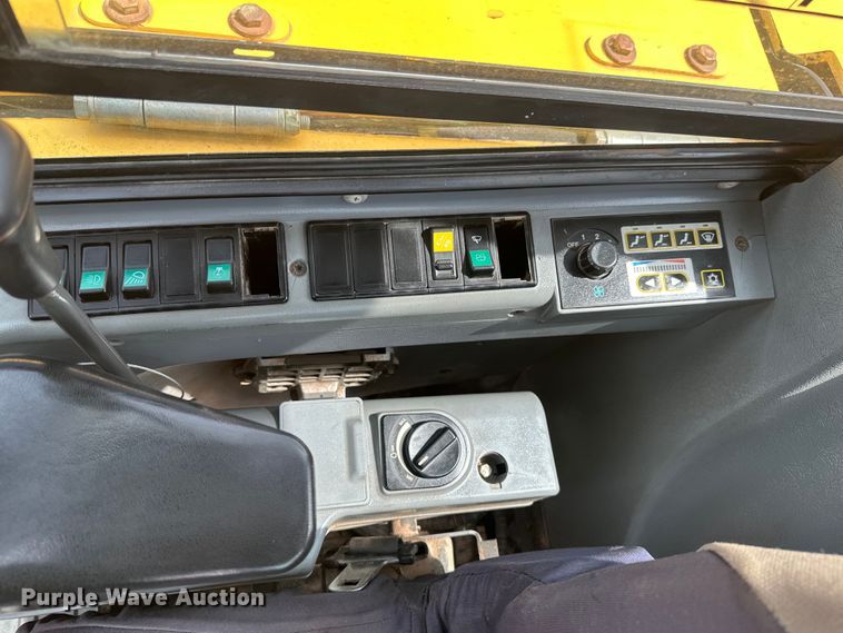 image for item EB2485 2008 Volvo  ECR88 mini excavator