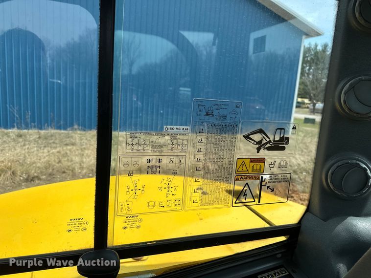 image for item EB2485 2008 Volvo  ECR88 mini excavator