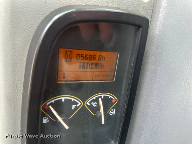 image for item EB2485 2008 Volvo  ECR88 mini excavator