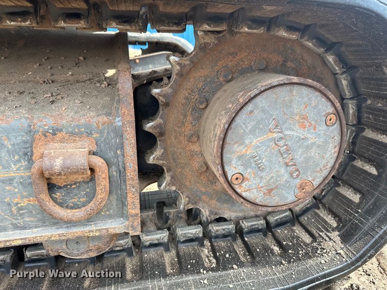 image for item EB2485 2008 Volvo  ECR88 mini excavator