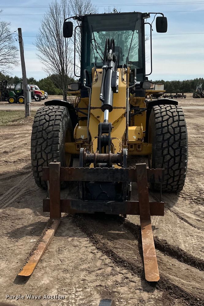 image for item EB2487 2012 Caterpillar  930H wheel loader