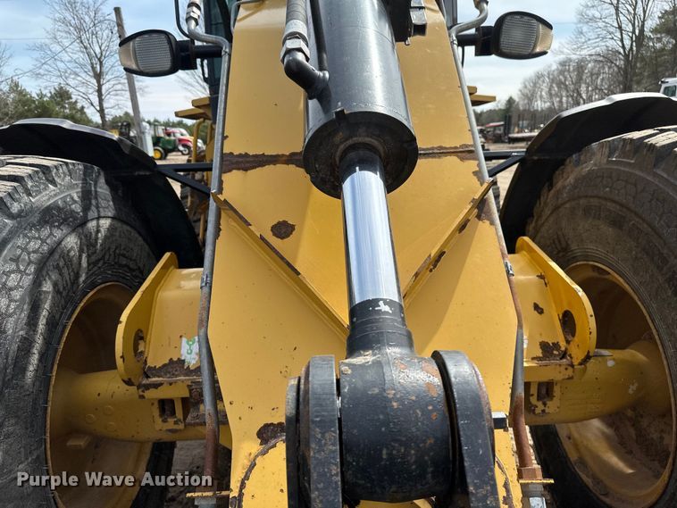 image for item EB2487 2012 Caterpillar  930H wheel loader