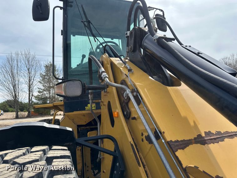 image for item EB2487 2012 Caterpillar  930H wheel loader