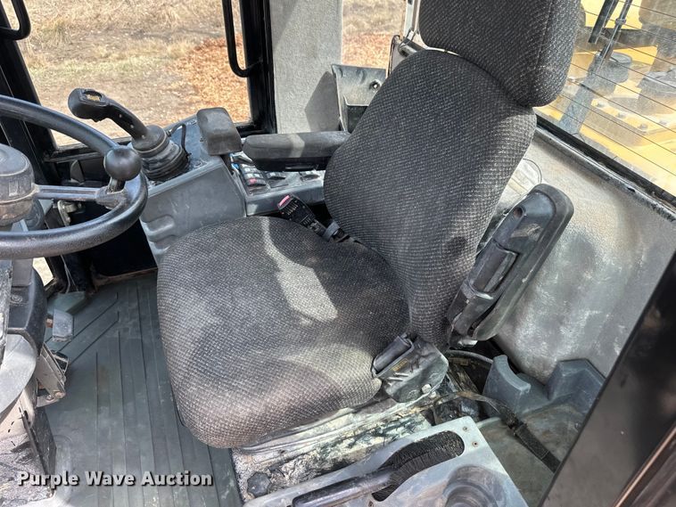 image for item EB2487 2012 Caterpillar  930H wheel loader