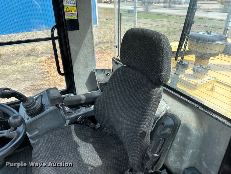 image for item EB2487 2012 Caterpillar  930H wheel loader