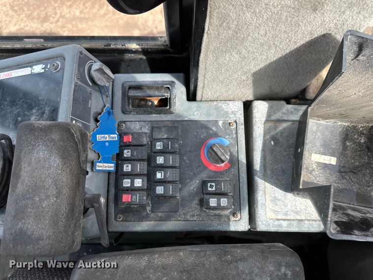 image for item EB2487 2012 Caterpillar  930H wheel loader