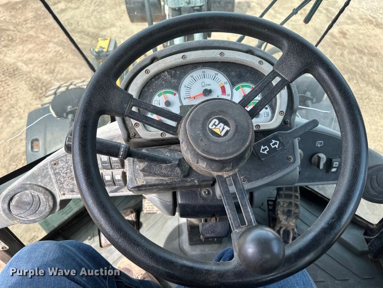 image for item EB2487 2012 Caterpillar  930H wheel loader