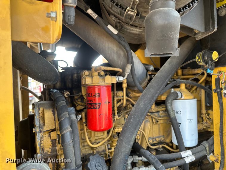 image for item EB2487 2012 Caterpillar  930H wheel loader