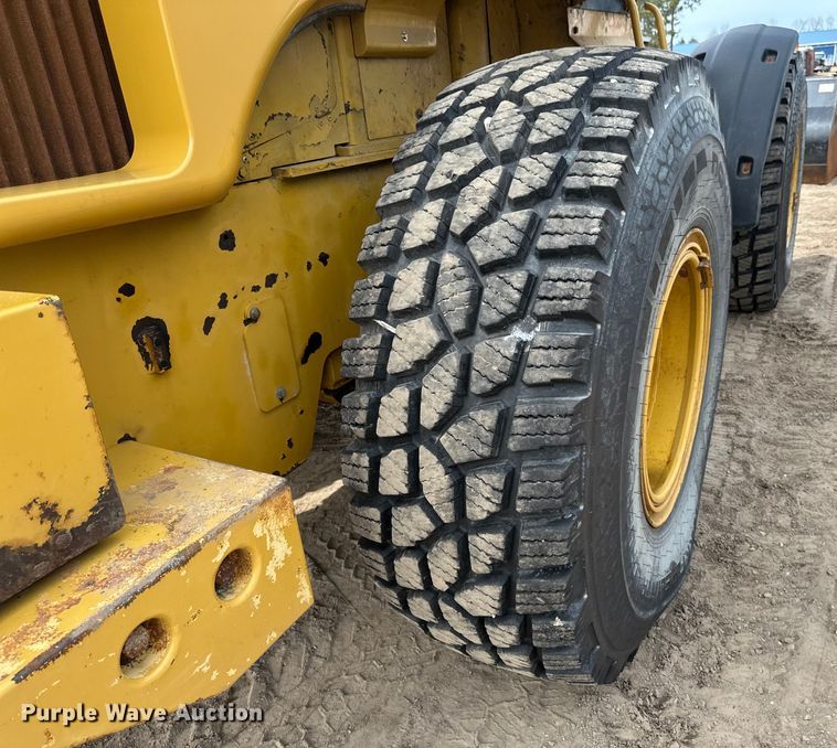 image for item EB2487 2012 Caterpillar  930H wheel loader