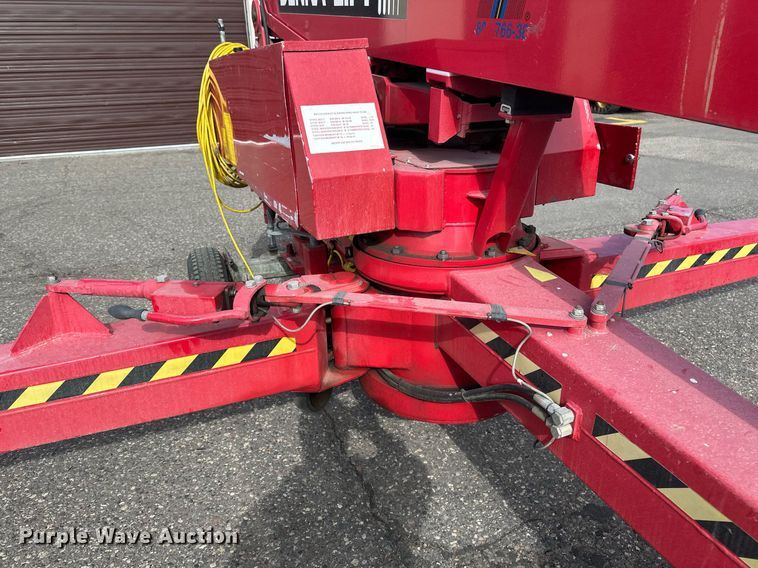 image for item EB2492 2001 Denka Lift boom lift