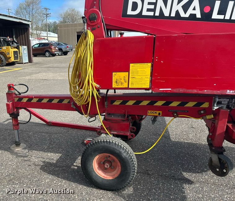 image for item EB2492 2001 Denka Lift boom lift