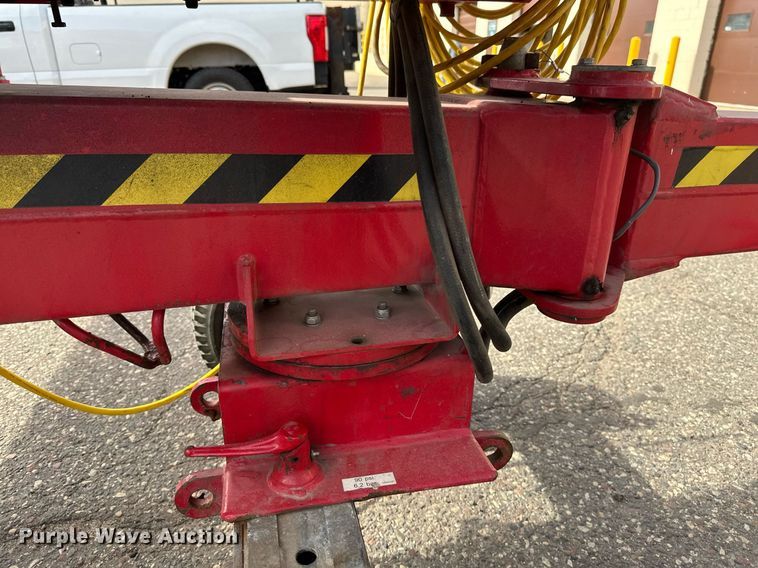 image for item EB2492 2001 Denka Lift boom lift