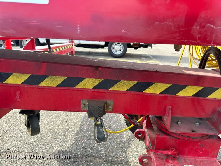 image for item EB2492 2001 Denka Lift boom lift