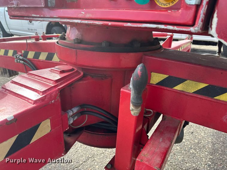 image for item EB2492 2001 Denka Lift boom lift